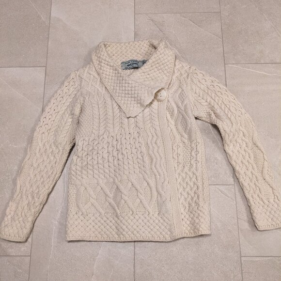 Aran Crafts 100% Merino single-button sweater -Size Small - Picture 1 of 3